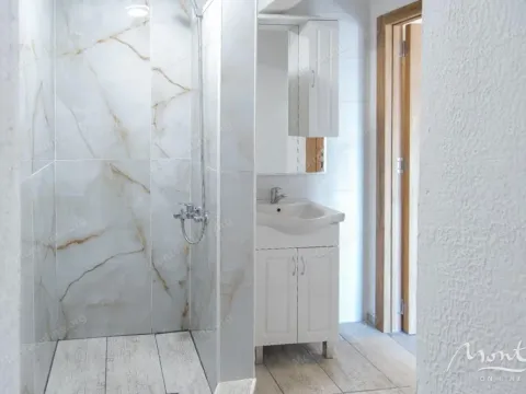 Sale, house, 122m², Podi, Herceg Novi - image 16