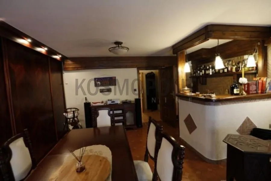 Prodaja, kuća, 520m², Filmski Grad, Beograd