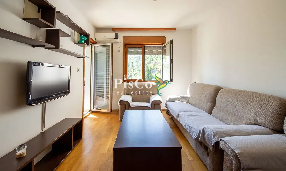 Rent, one bedroom apartment, 40m², Pobrežje, Podgorica