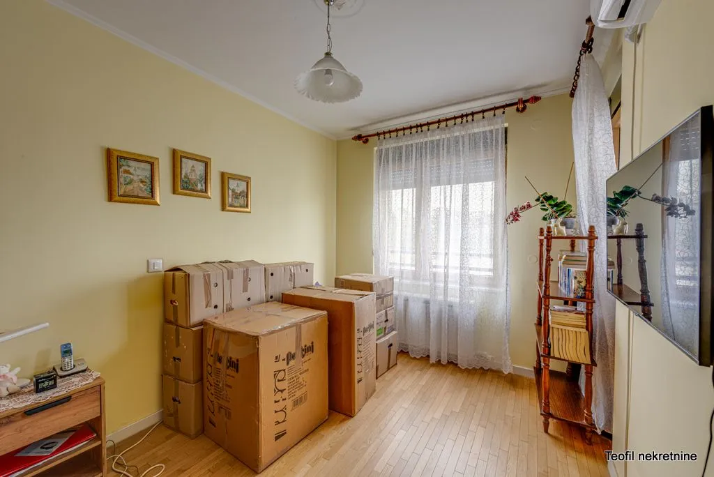 Sale, three bedroom apartment, 81m², Zemun Sve Podlokacije, Beograd