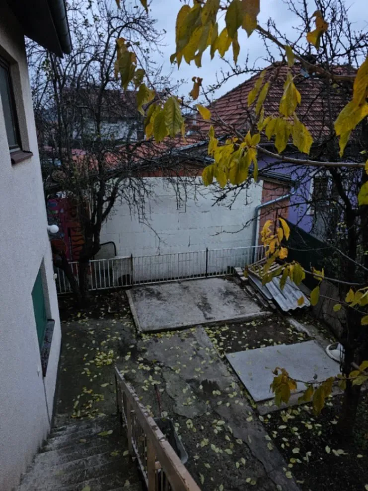 Prodaja, kuća, 140m², Trnava, Jagodina