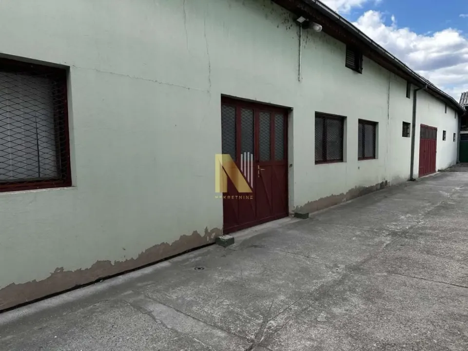 Izdavanje, poslovni prostor, 185m², Telep, Novi Sad Sve Podlokacije