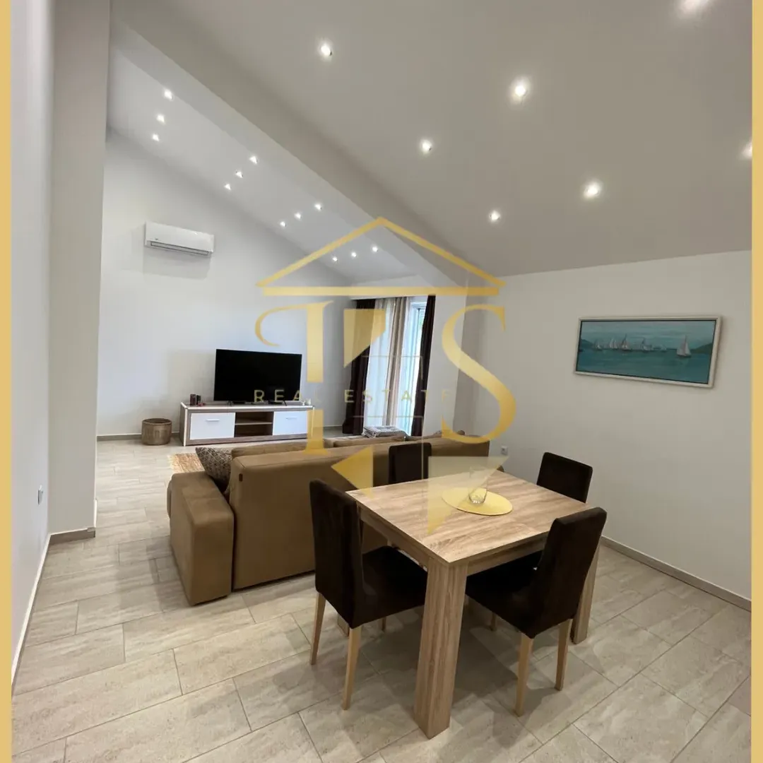 Izdavanje, jednosoban stan, 65m², Kava, Tivat