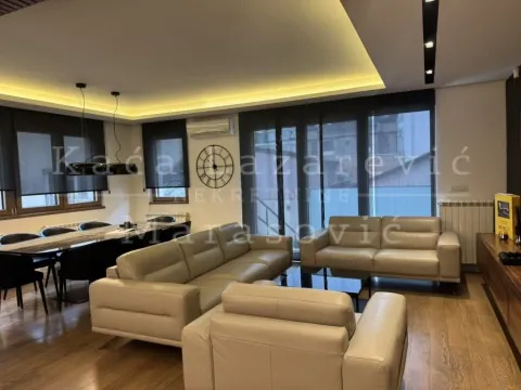 Prodaja, trosoban stan, 140m2, Vračar Hram, Vračar, Beograd Prodaja, trosoban stan, 140m2, Vračar Hram, Vračar, Beograd