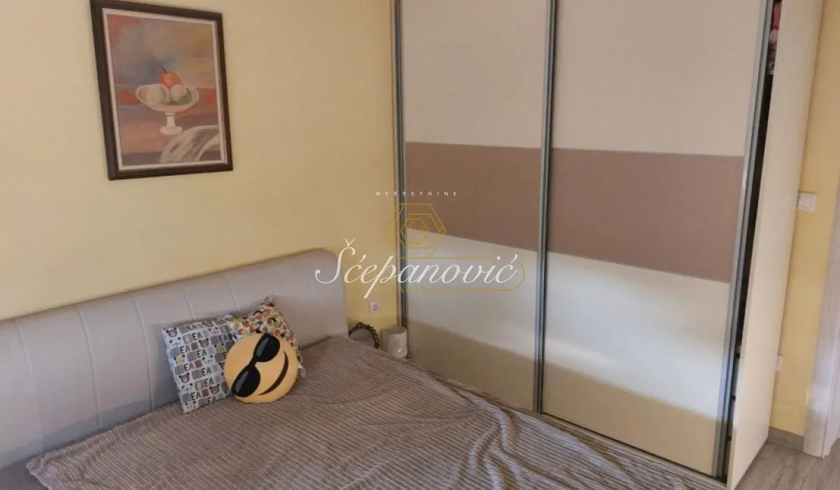 Prodaja, kuća, 155m², Futog, Novi Sad Sve Podlokacije
