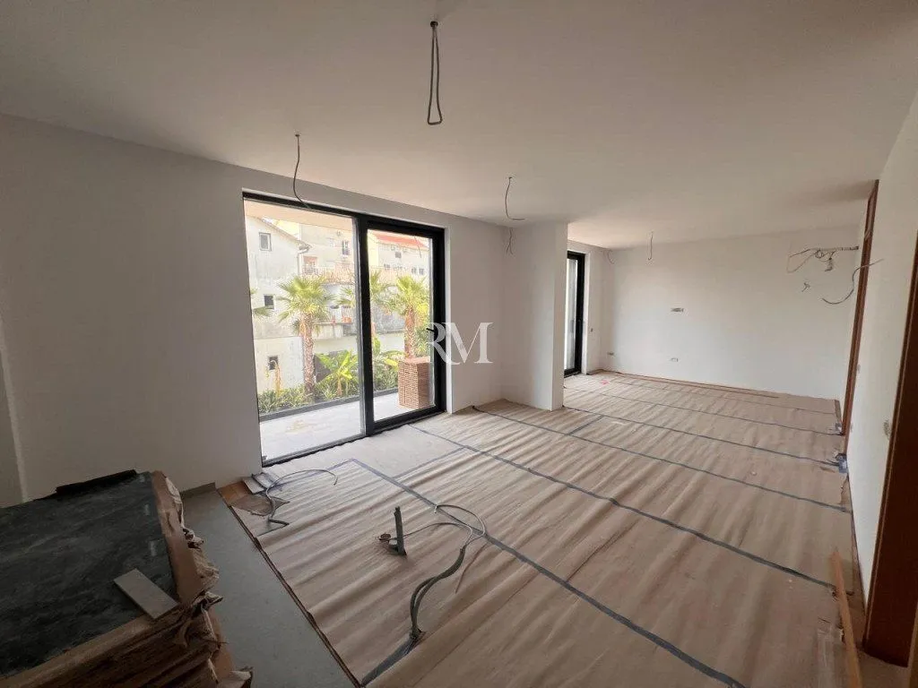 Prodaja, dvosoban stan, 60m², Marići, Tivat