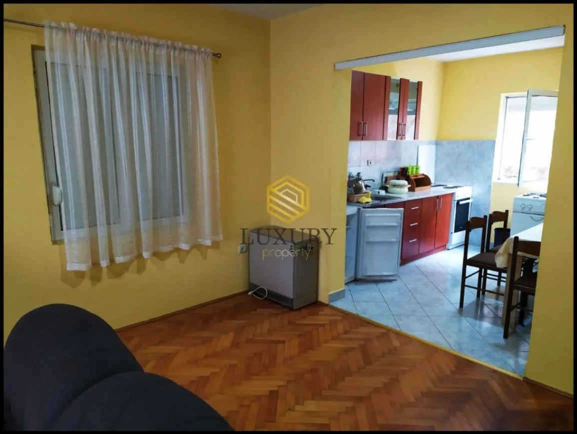 Izdavanje, jednosoban stan, 70m², Donja Gorica, Podgorica