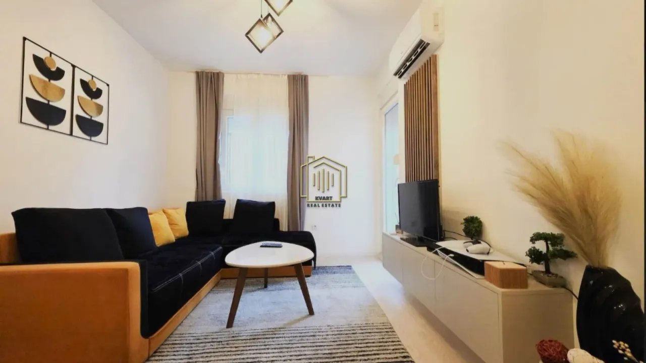Izdavanje, jednosoban stan, 40m², Podgorica, Crna Gora
