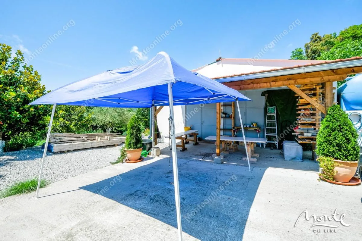 Sale, house, 177m², Krimovica, Kotor