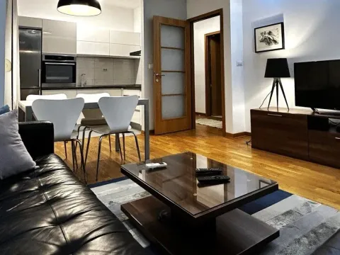 Rent, apartment, 45m², City Kvart, Podgorica - image 2