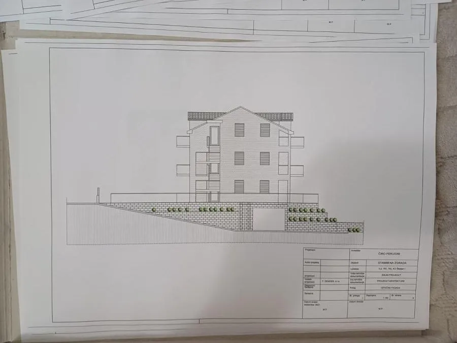 Prodaja, plac, 700m², Kotor, Crna Gora