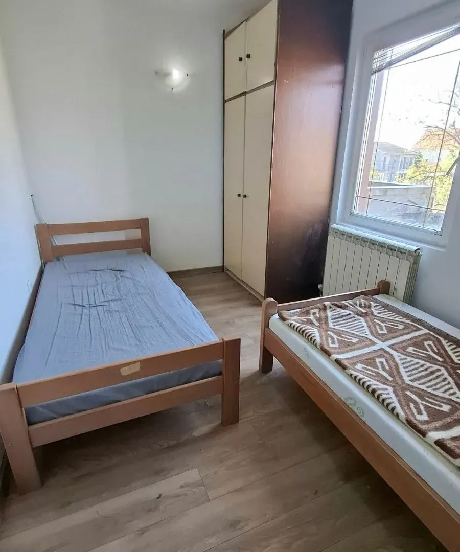 Sale, three bedroom apartment, 80m², Železnik, Beograd