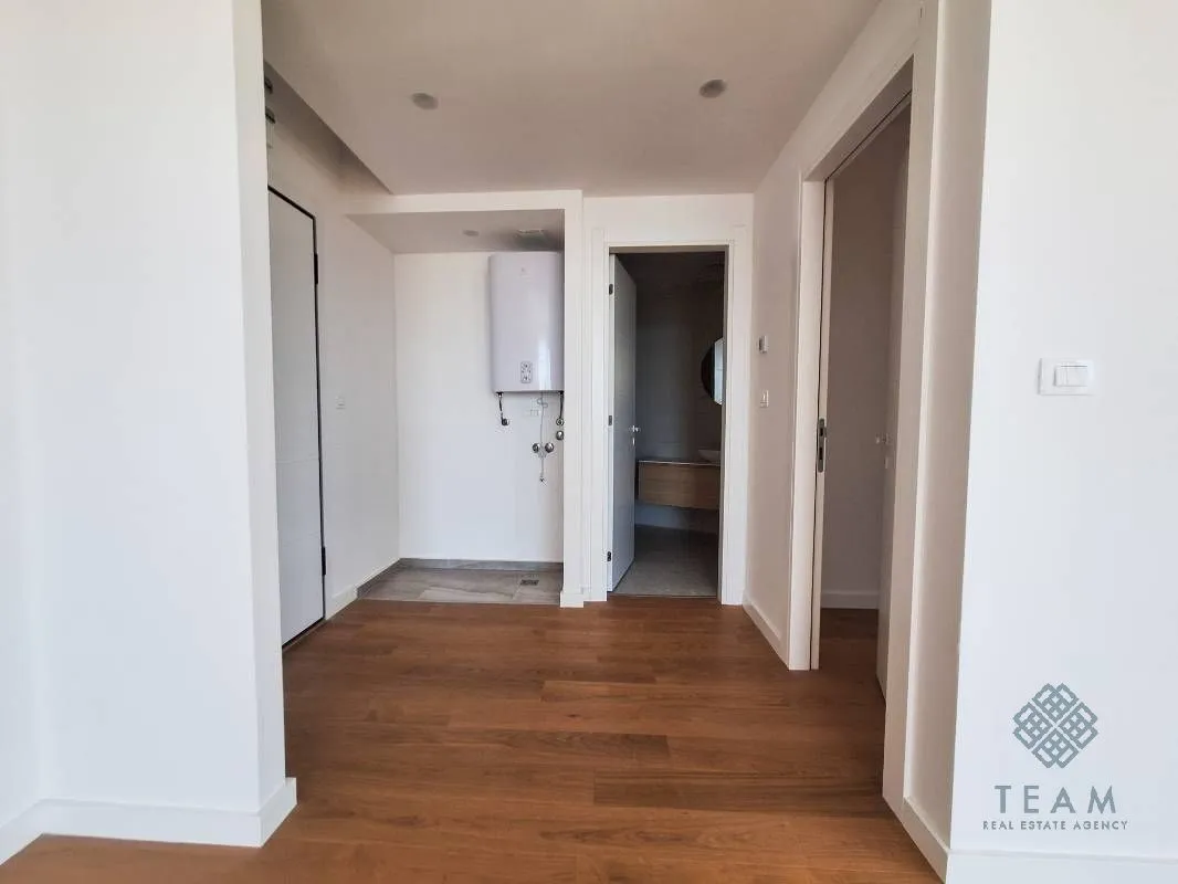 Prodaja, jednosoban stan, 68m², Bečići, Budva