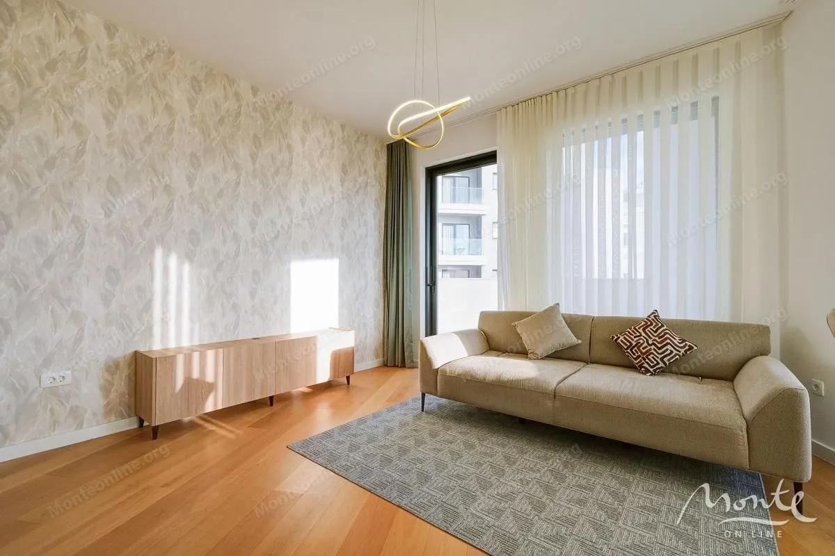 Prodaja, jednosoban stan, 67m², Bečići, Budva