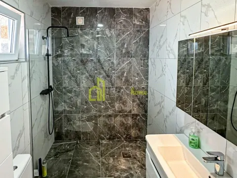 Prodaja, kuća, 170m², Bar, Crna Gora - image 5