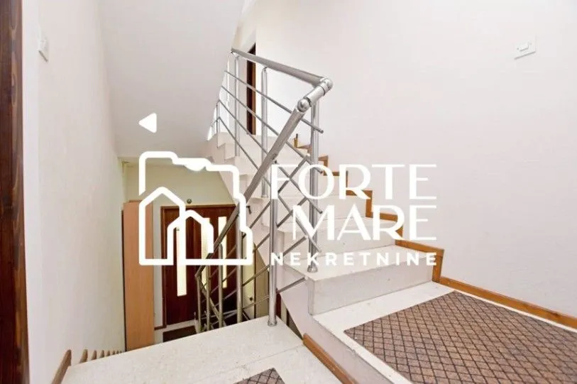 Prodaja, kuća, 222m², Meljine, Herceg Novi
