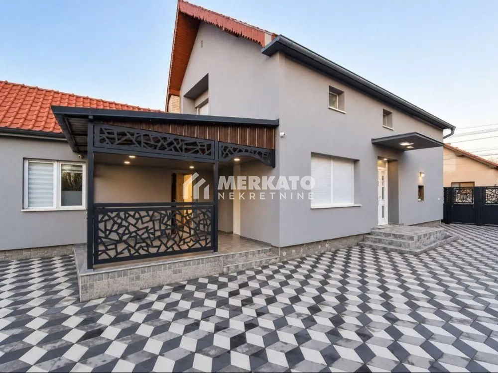 Prodaja, kuća, 358m², Zeleno Polje, Zrenjanin