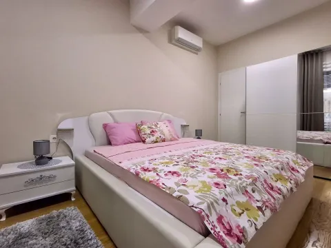 Rent, apartment, 78m², Vezirov Most, Podgorica - image 13