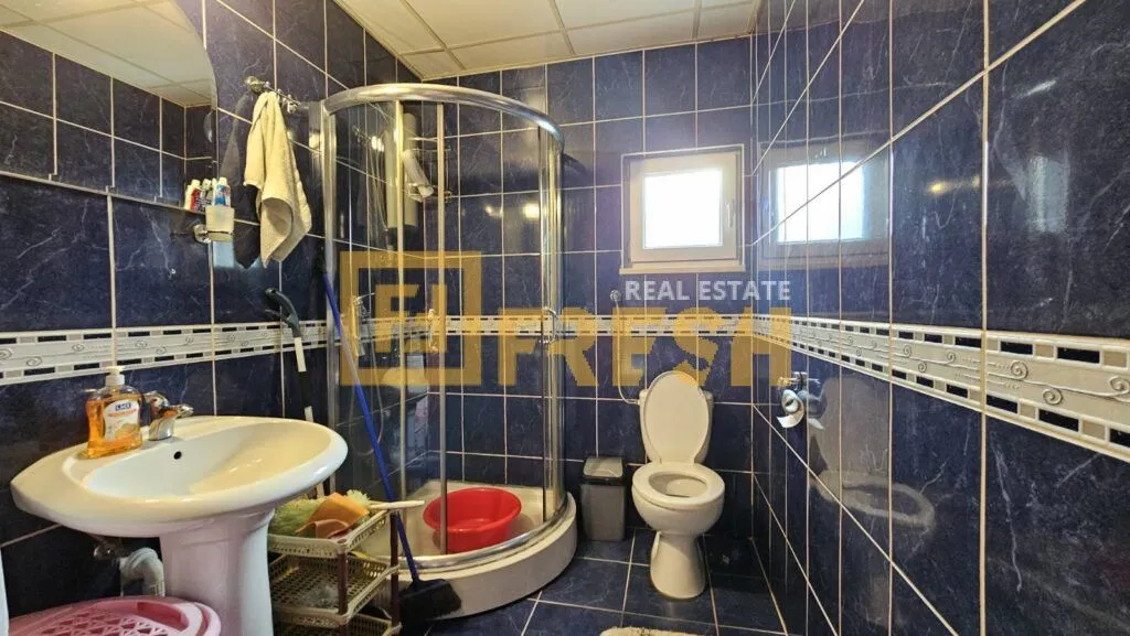 Prodaja, kuća, 216m², Danilovgrad, Crna Gora