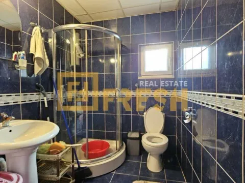 Sale, house, 216m², Danilovgrad, Crna Gora - image 11