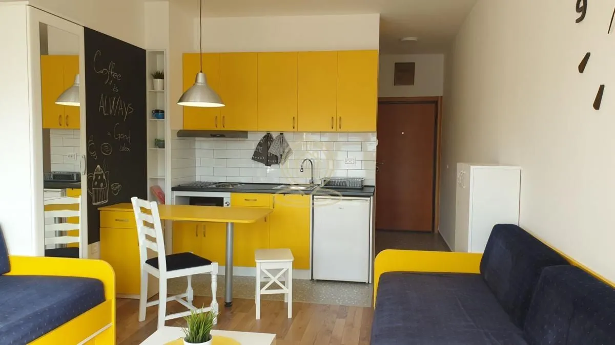 Izdavanje, jednosoban stan, 25m², Grbavica, Novi Sad Sve Podlokacije