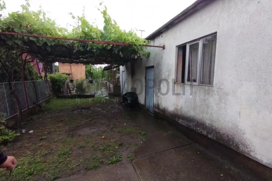 Prodaja, kuća, 220m², Centar, Stara Pazova