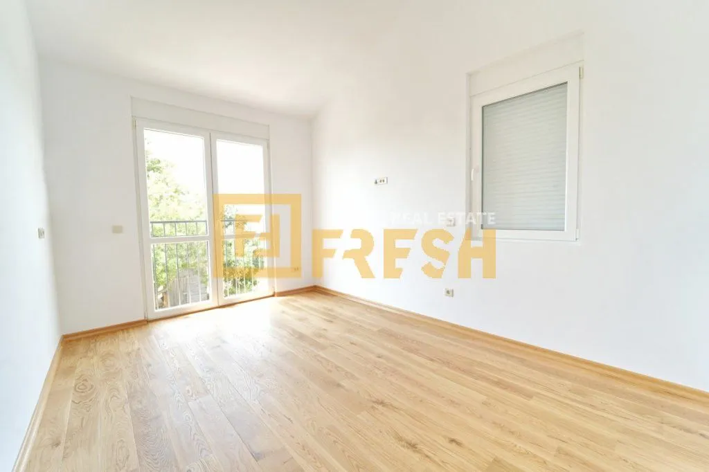 Sale, house, 400m², Bar, Crna Gora