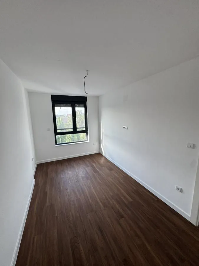 Prodaja, stan, 136m², Telep, Novi Sad Sve Podlokacije