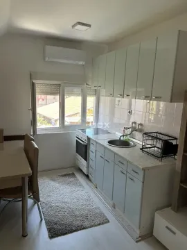 Izdavanje, jednosoban stan, 50m², Crveni Krst, Niš - image 5