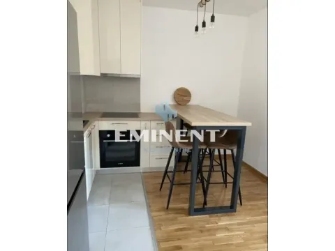 Izdavanje, dvosoban stan, 44m², Đeram Pijaca, Beograd - image 7