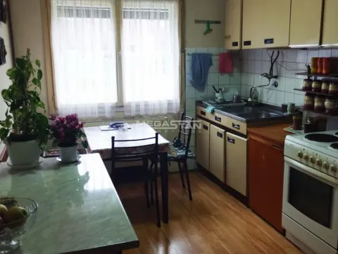 Prodaja, kuća, 324m², Strelište, Pančevo - image 7