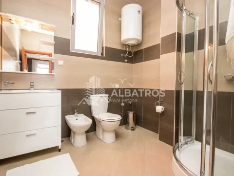 Rent, one bedroom apartment, 45m², Dobre Vode, Bar - image 13