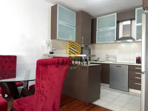 Prodaja, dvosoban stan, 90m², Centar, Podgorica - image 7