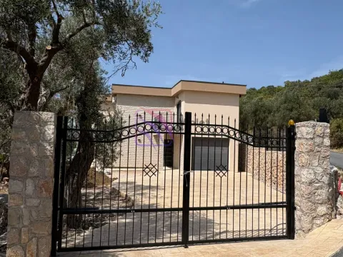 Prodaja, kuća, 225m², Šušanj, Bar - image 7