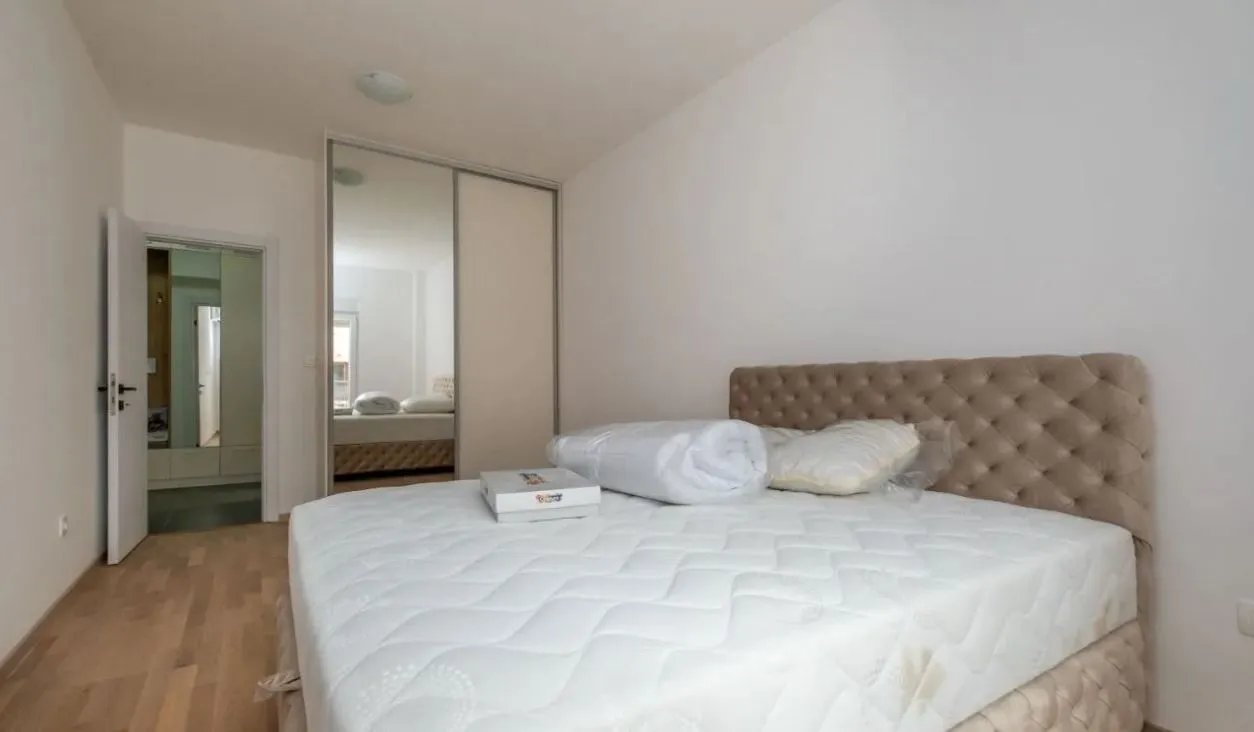 Rent, one bedroom apartment, 58m², Vezirov Most, Podgorica