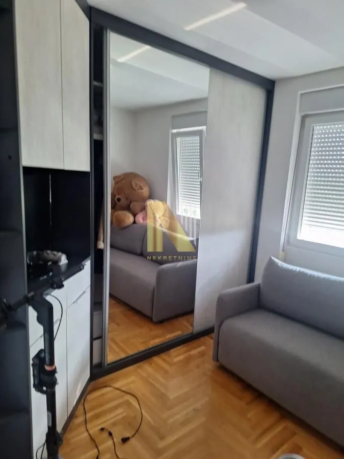 Prodaja, četvorosoban stan, 91m², Sajmište, Novi Sad