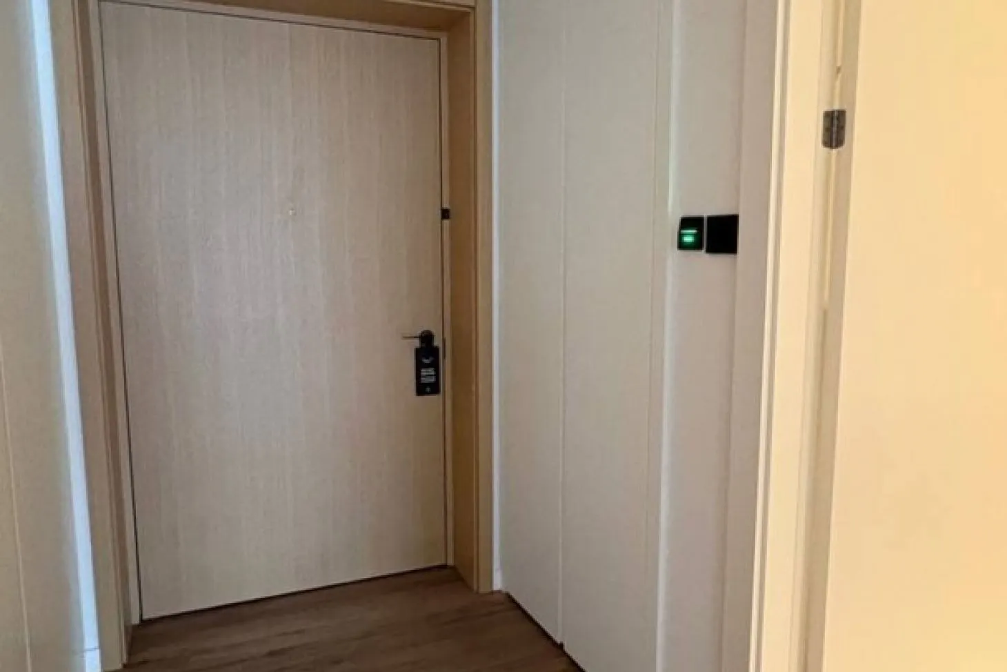 Sale, one bedroom apartment, 90m², Boka Place, Tivat