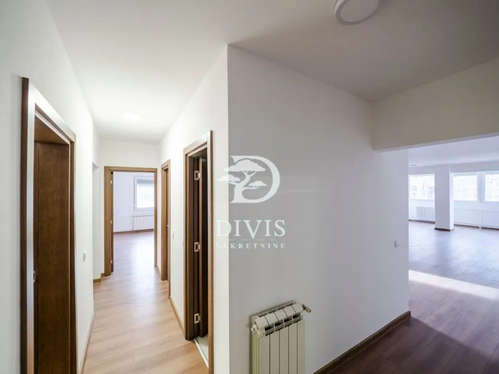 Prodaja, stan, 104m², Novi Beograd Blok 62, Novi Beograd Sve Podlokacije