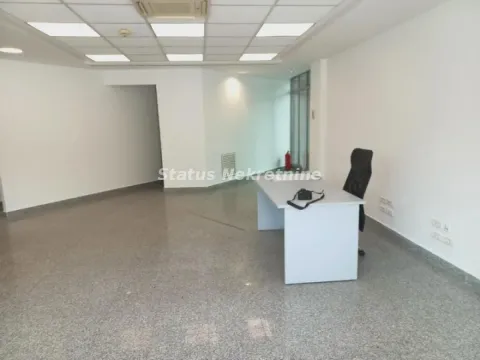 Izdavanje, poslovni prostor, 90m², Sajmište, Novi Sad - image 6