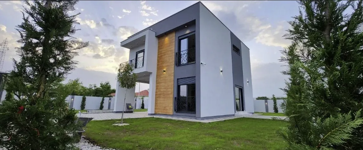 Prodaja, kuća, 154m², Dahna, Podgorica
