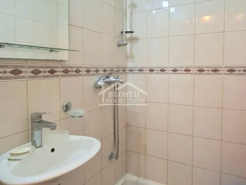 Izdavanje, dvosoban stan, 57m², Đeram Pijaca, Beograd - image 9