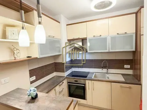 Sale, two bedroom apartment, 69m², Pobrežje, Podgorica - image 6