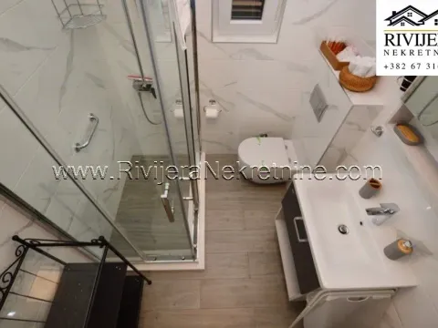 Sale, house, 400m², Bijela, Herceg Novi - image 18