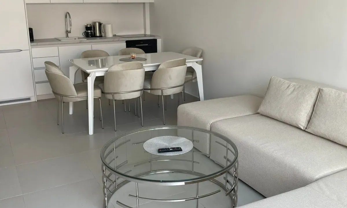 Rent, one bedroom apartment, 50m², Stari Grad, Budva