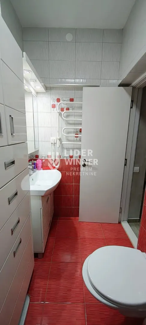 Sale, three bedroom apartment, 54m², Bajlonijeva Pijaca, Beograd