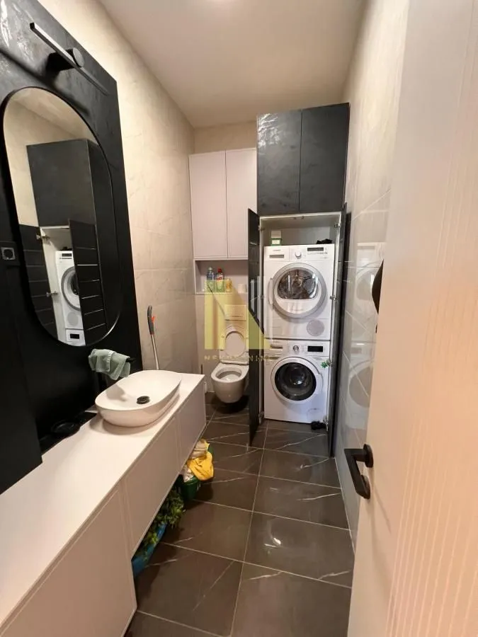 Sale, four bedroom apartment, 135m², Bulevar patrijarha Pavla, Novi Sad Sve Podlokacije