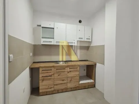 Izdavanje, trosoban stan, 72m², Podbara, Novi Sad Sve Podlokacije - image 14