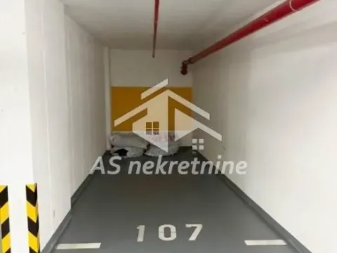 Rent, two bedroom apartment, 55m², Južni Bulevar, Vračar Sve Podlokacije - image 14