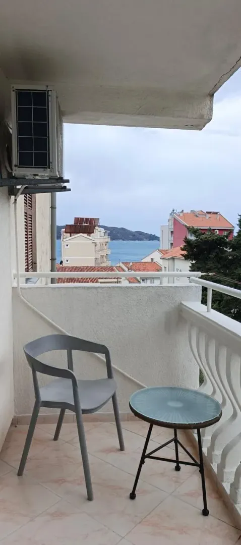 Sale, three bedroom apartment, 63m², Rafailovići, Budva