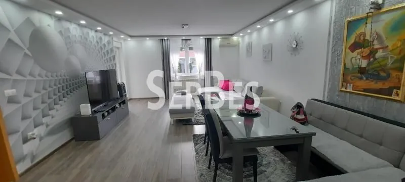Prodaja, kuća, 154m², Sajlovo, Novi Sad Sve Podlokacije